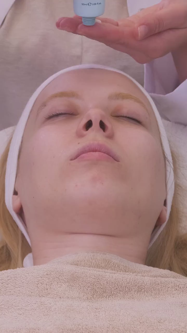Cyrène CeraPep moisturiser being gently applied to the face in a skincare demonstration